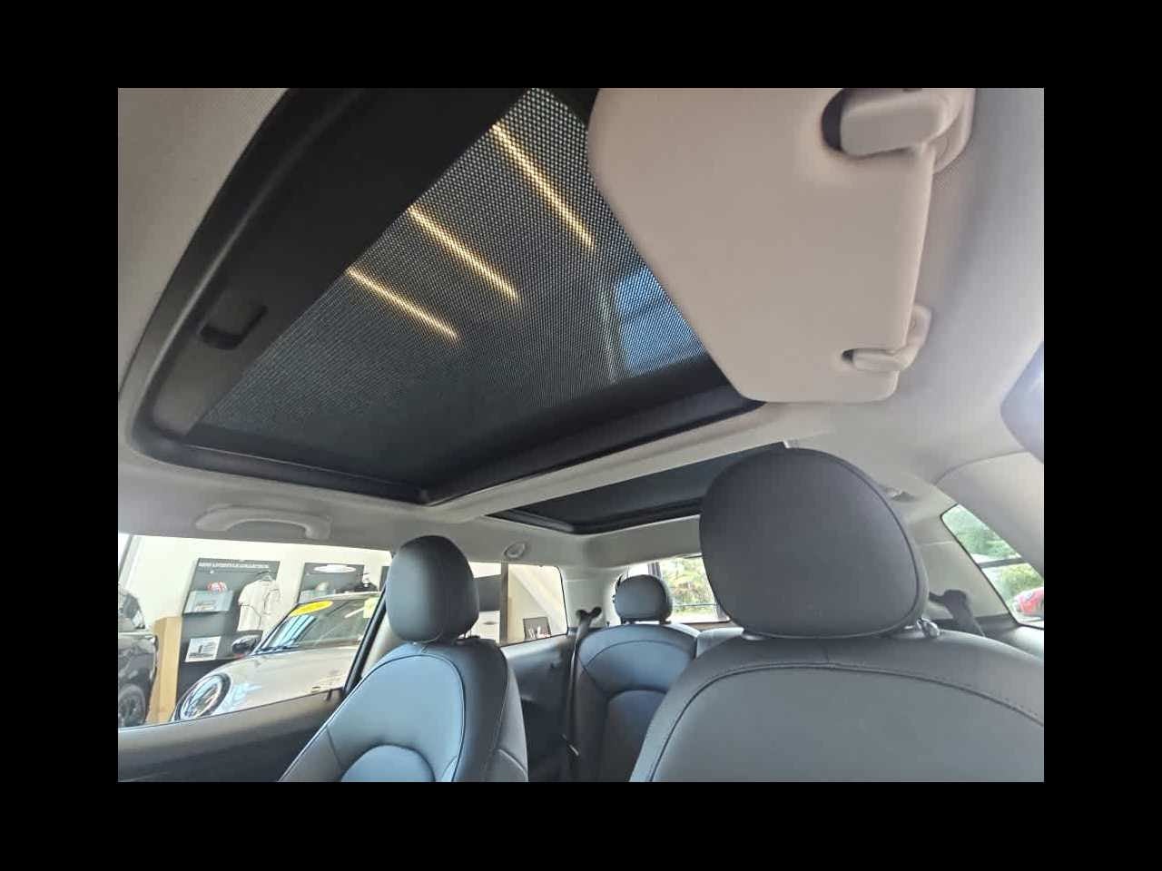 2024 MINI HARDTOP 2 DOOR Cooper FWD