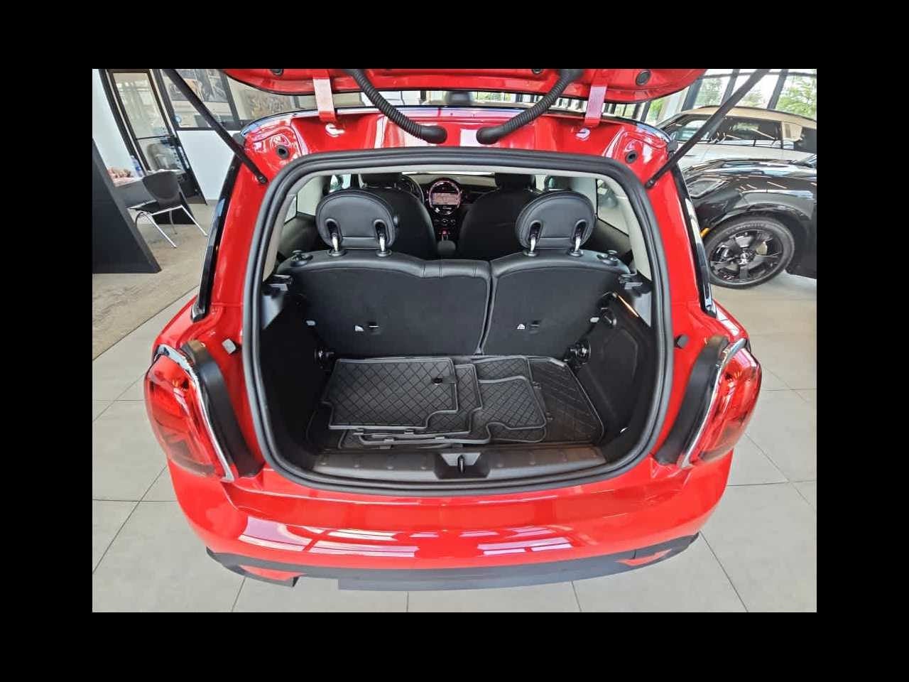 2024 MINI HARDTOP 2 DOOR Cooper FWD