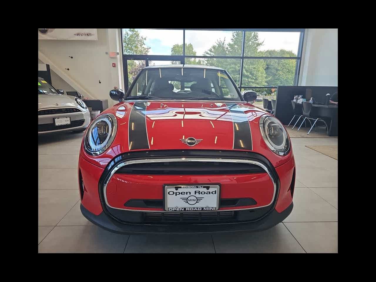 2024 MINI HARDTOP 2 DOOR Cooper FWD
