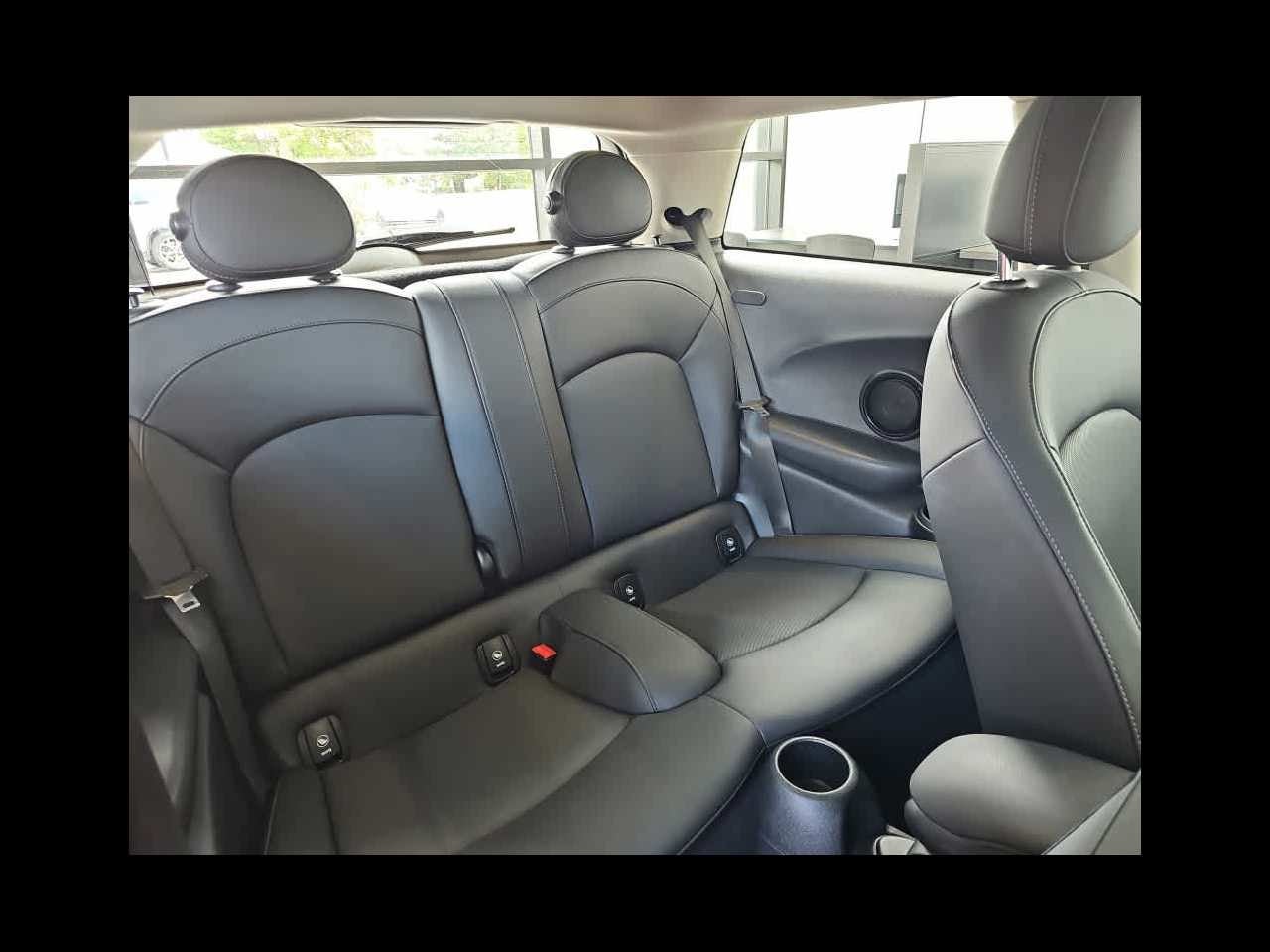 2023 MINI HARDTOP 2 DOOR Cooper FWD