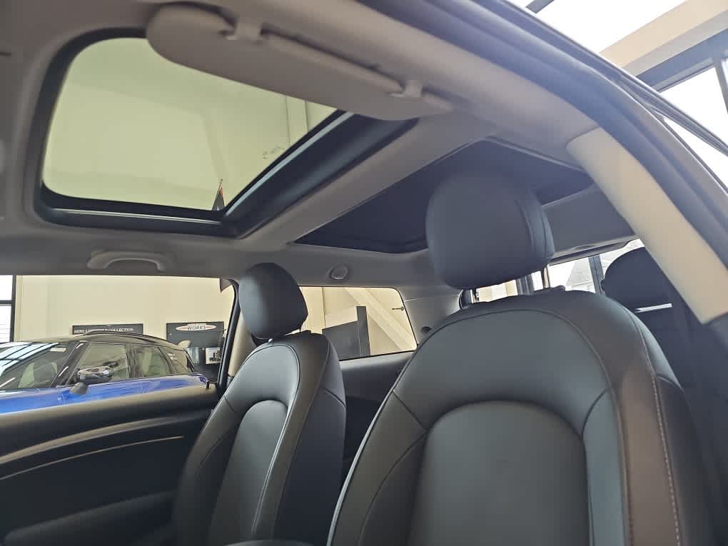 2024 MINI HARDTOP 2 DOOR Cooper FWD
