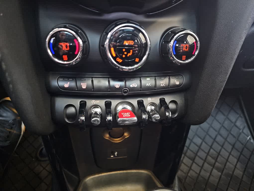 2024 MINI HARDTOP 2 DOOR Cooper FWD