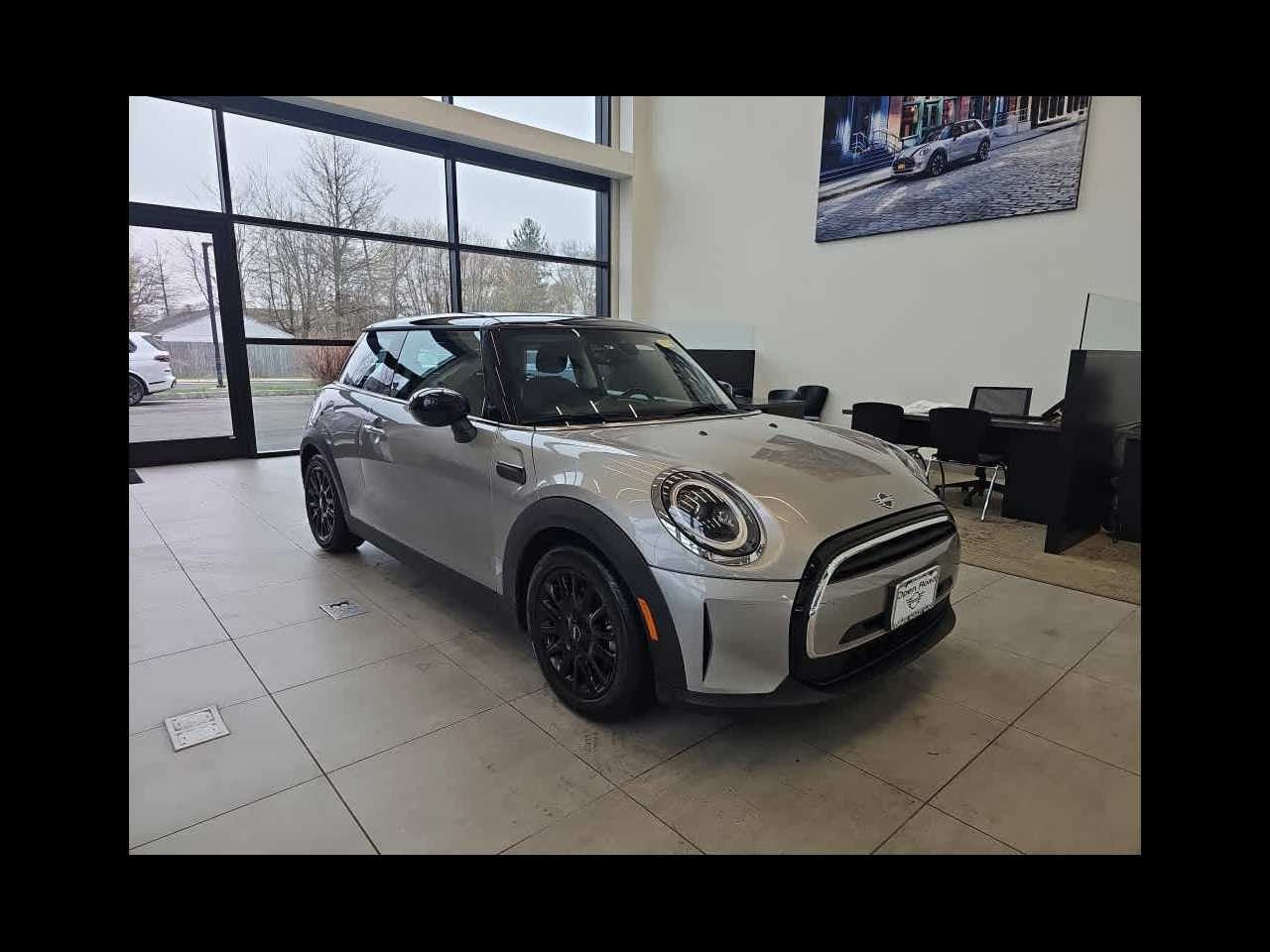 2024 MINI HARDTOP 2 DOOR Cooper FWD
