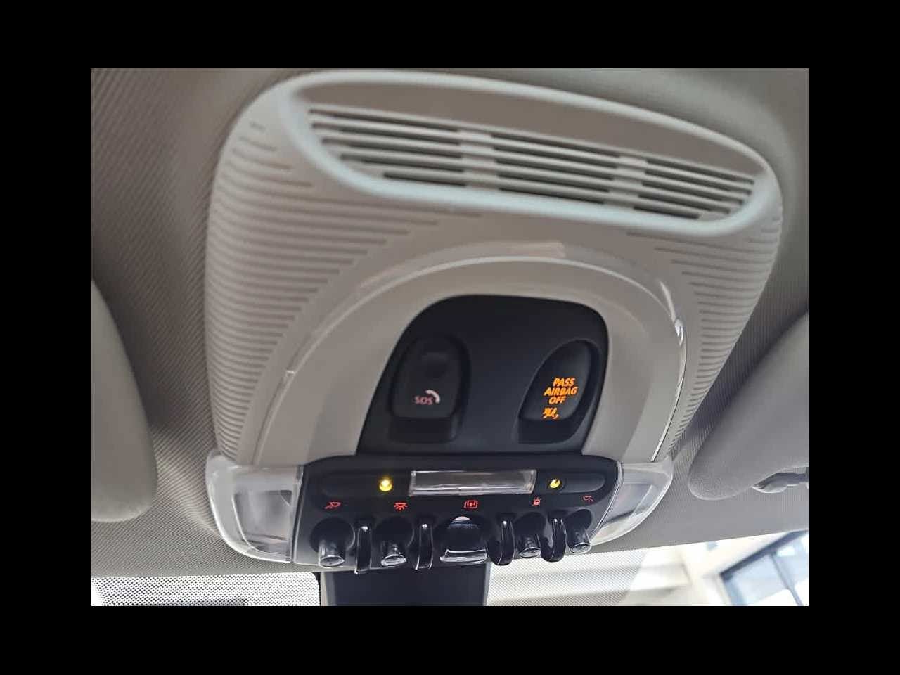 2024 MINI HARDTOP 2 DOOR Cooper FWD