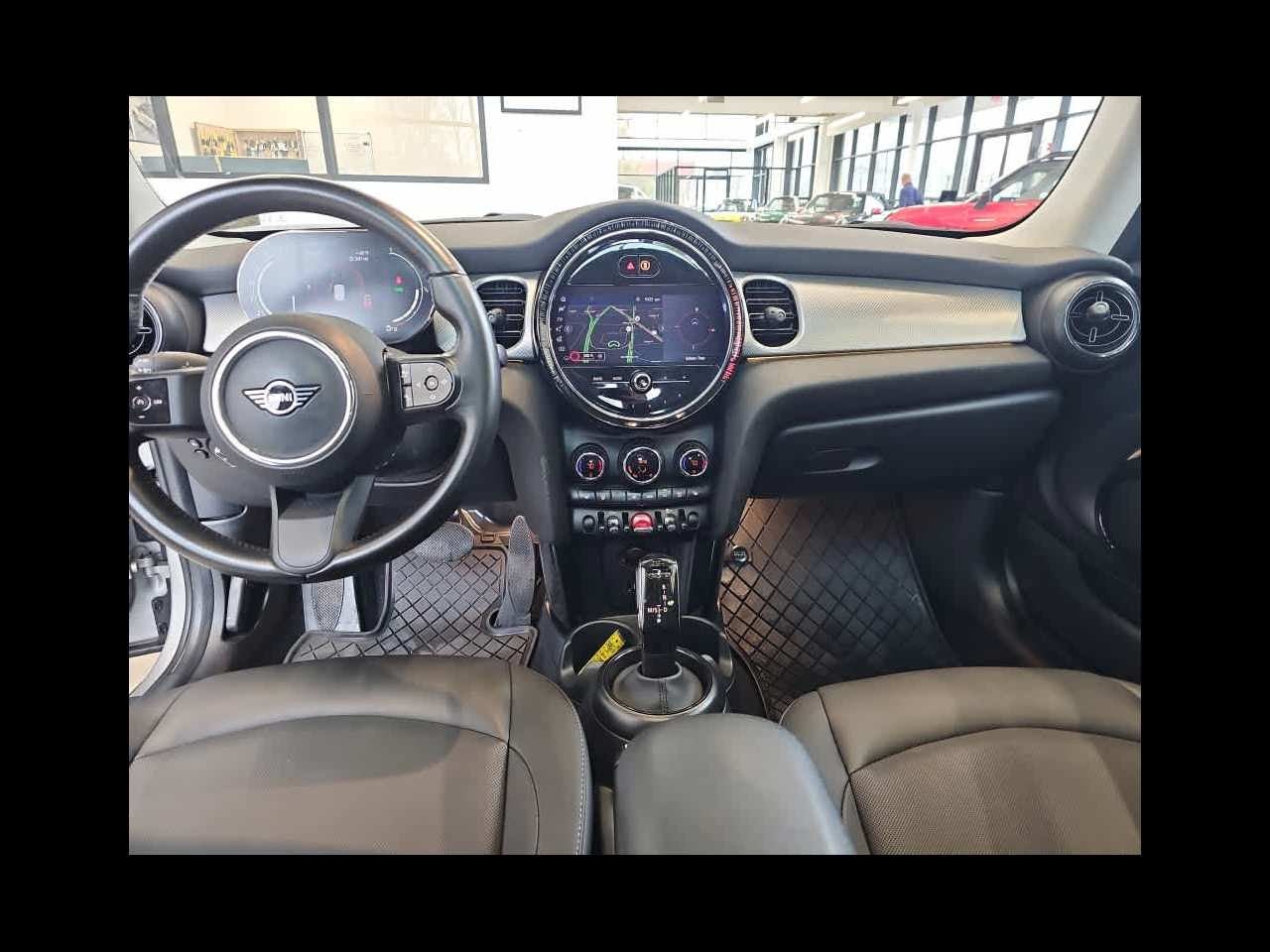 2024 MINI HARDTOP 2 DOOR Cooper FWD
