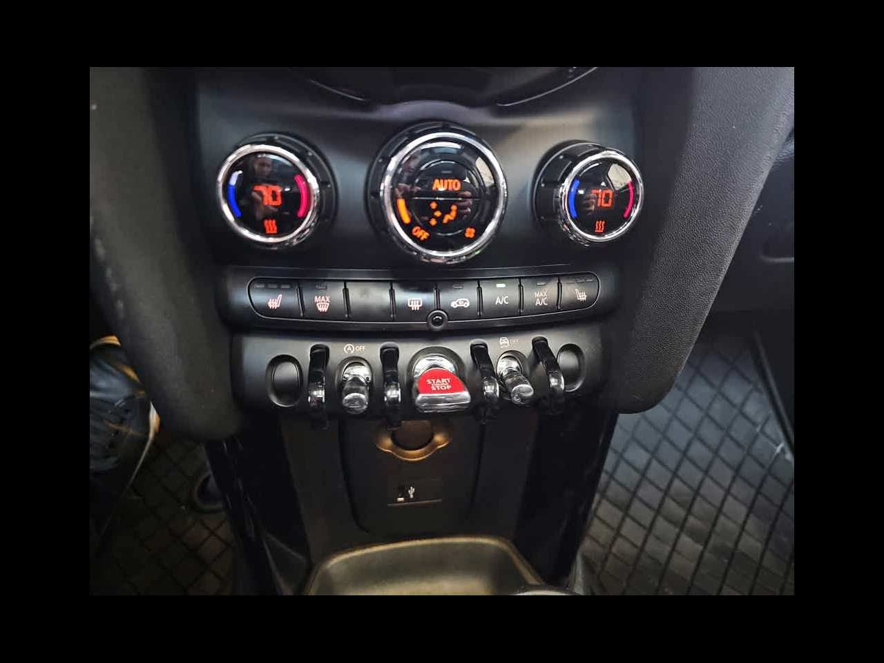 2024 MINI HARDTOP 2 DOOR Cooper FWD