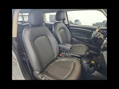 2024 MINI HARDTOP 2 DOOR Cooper FWD