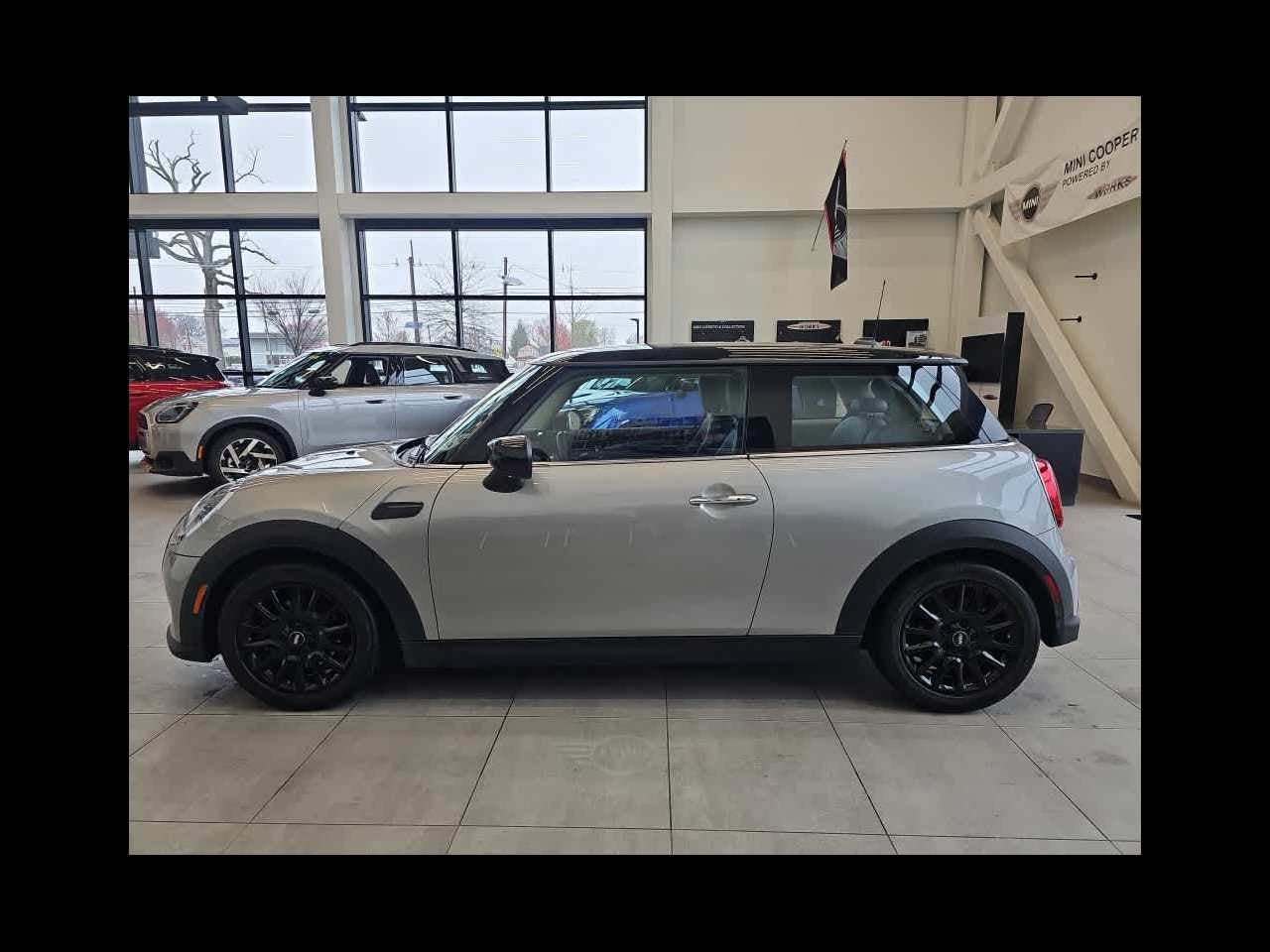 2024 MINI HARDTOP 2 DOOR Cooper FWD