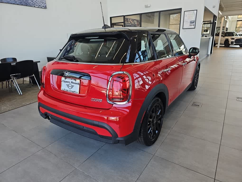 2023 MINI HARDTOP 4 DOOR Cooper FWD