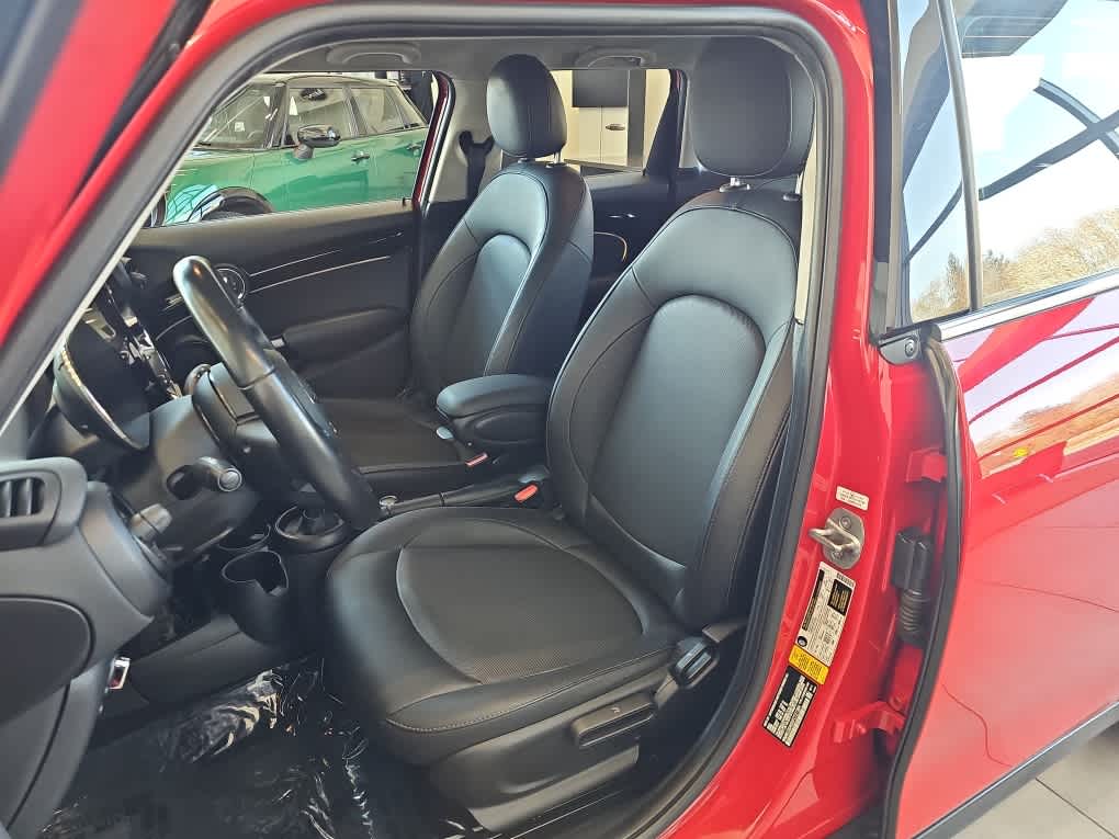 2023 MINI HARDTOP 4 DOOR Cooper FWD
