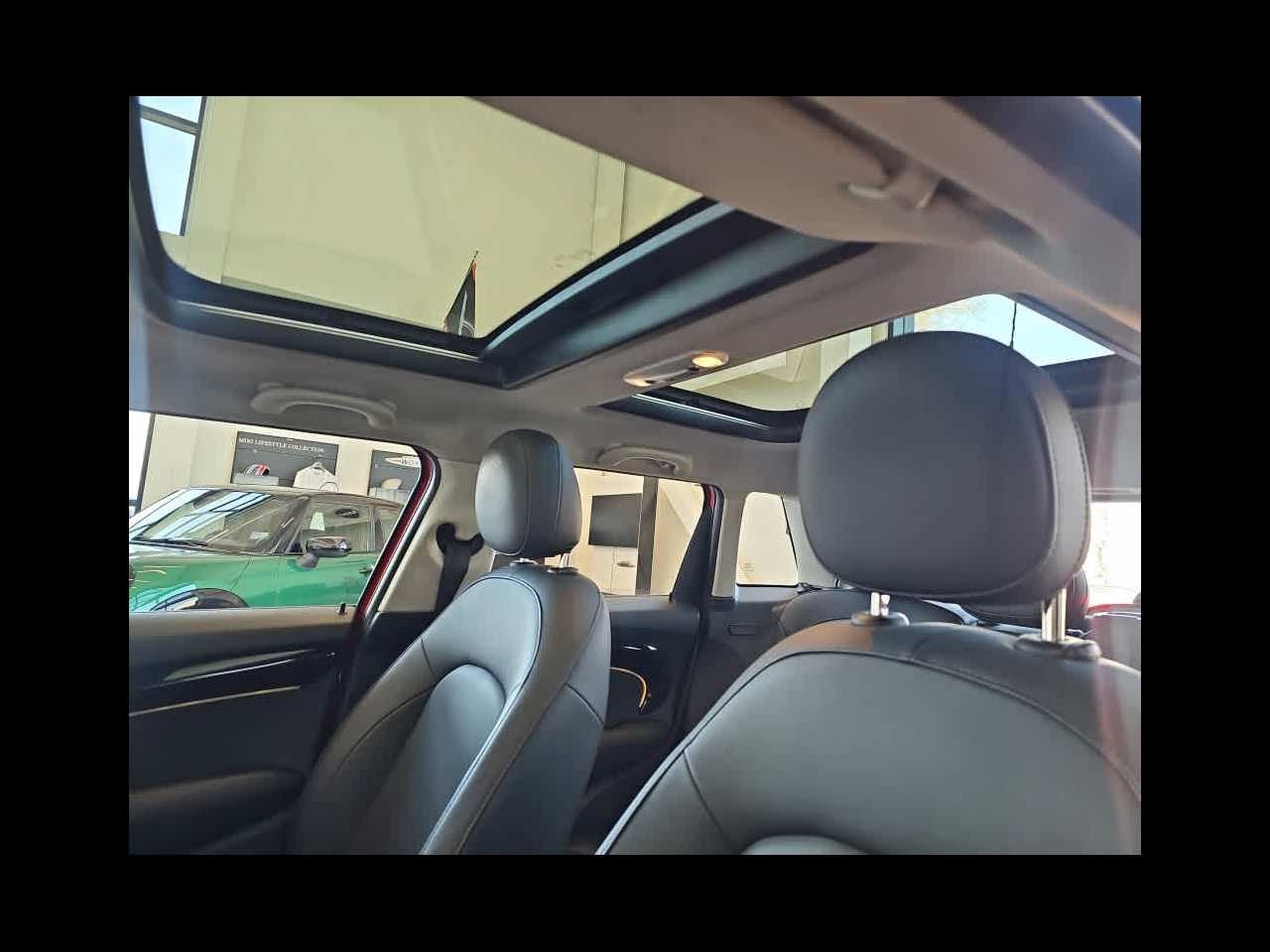 2023 MINI HARDTOP 4 DOOR Cooper FWD