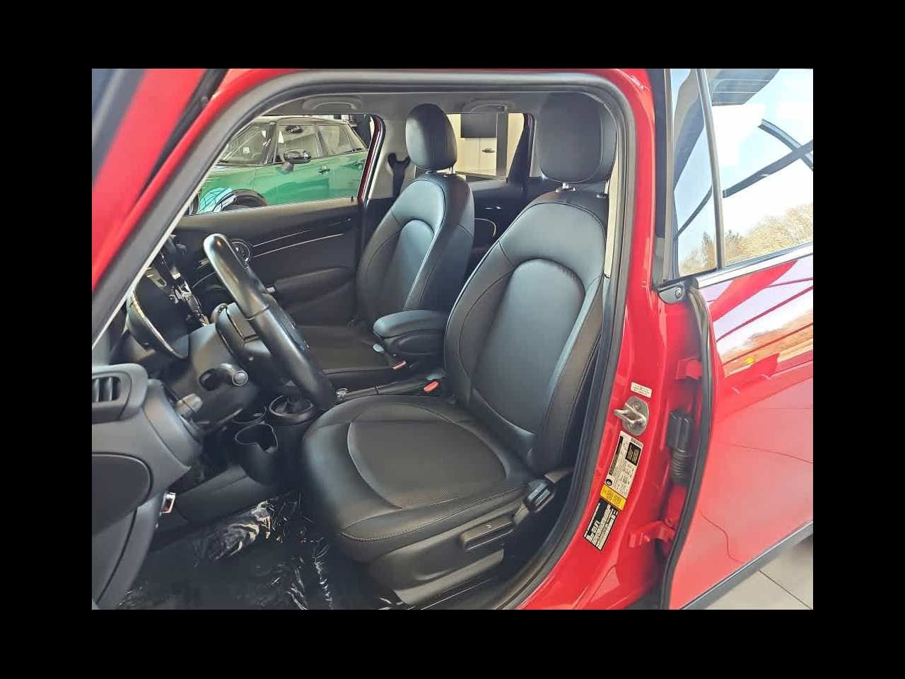 2023 MINI HARDTOP 4 DOOR Cooper FWD