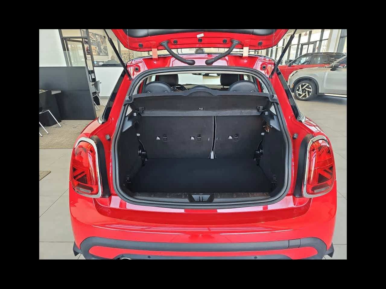 2023 MINI HARDTOP 4 DOOR Cooper FWD