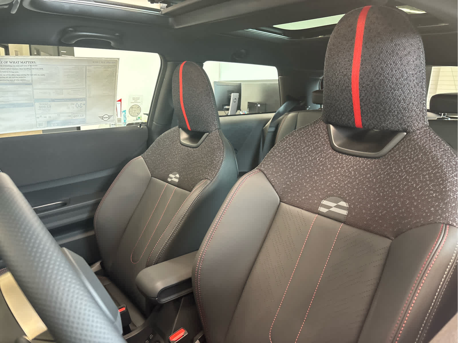 2026 MINI 2 DOOR ICONIC
