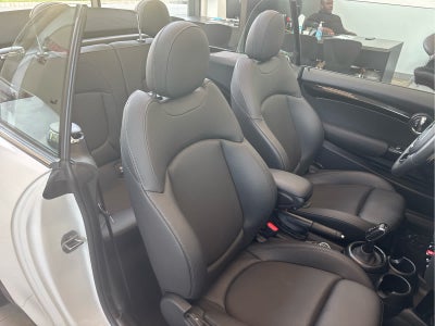 2024 MINI CONVERTIBLE SIGNATURE