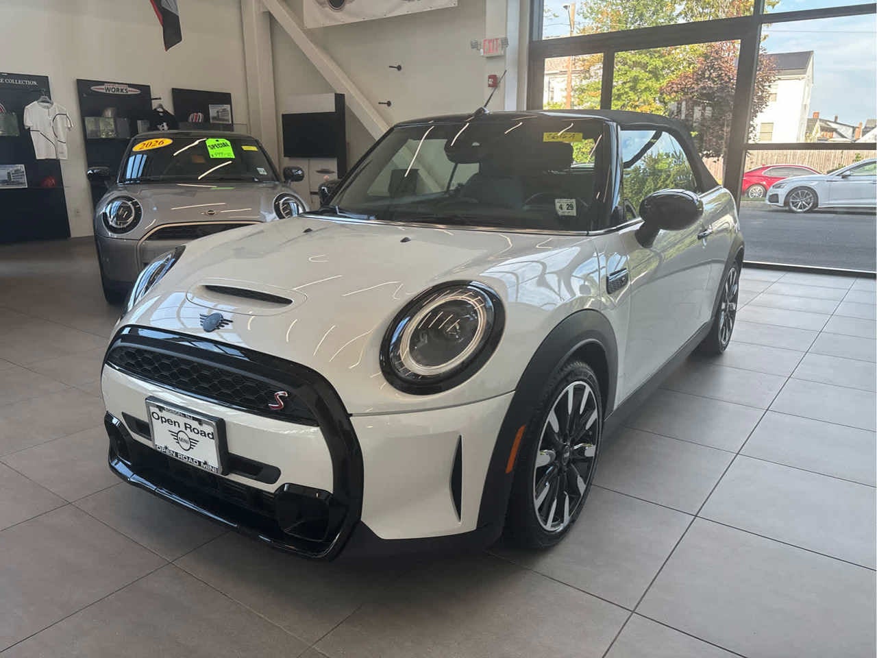 2024 MINI CONVERTIBLE SIGNATURE