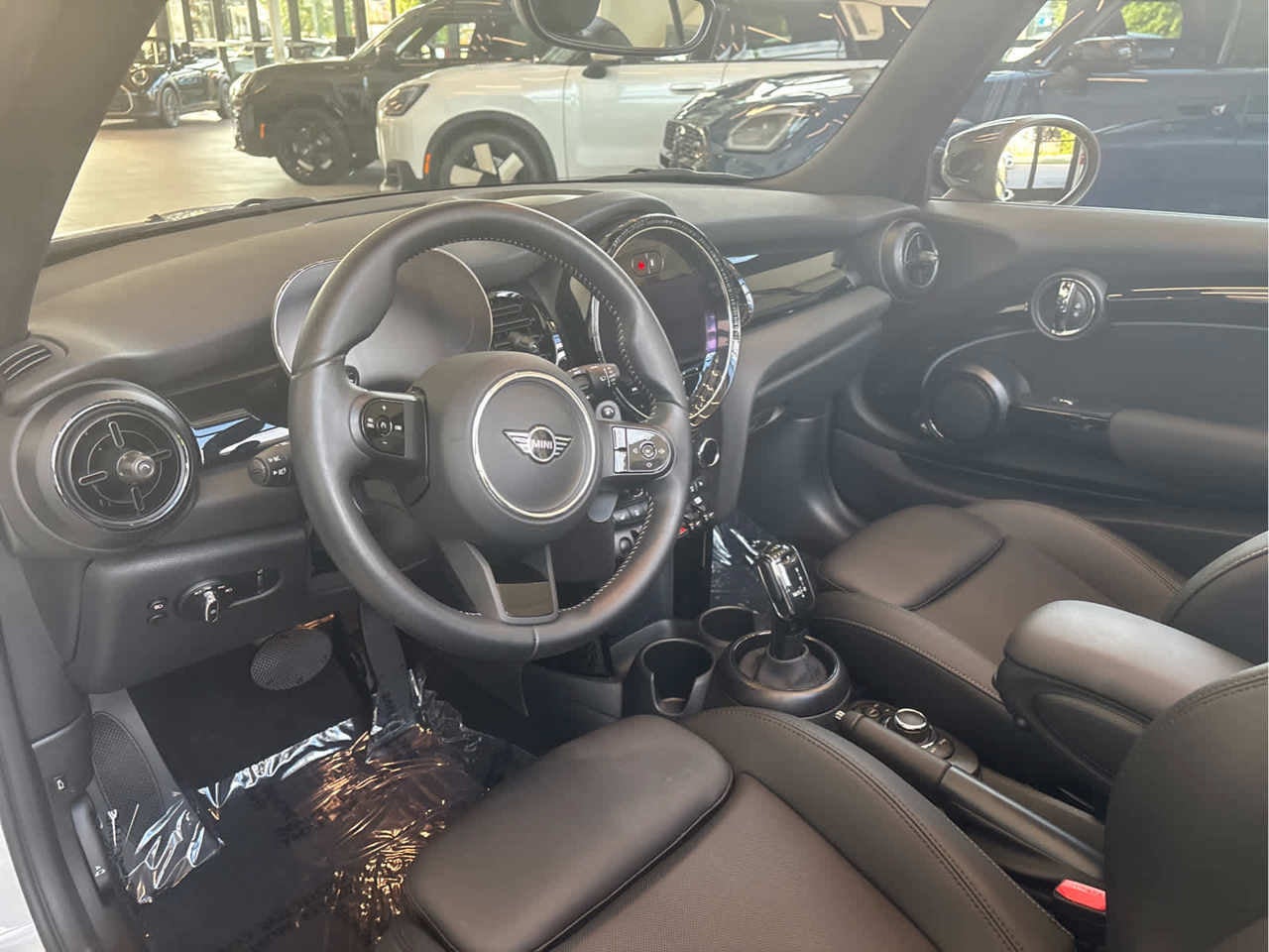 2024 MINI CONVERTIBLE SIGNATURE