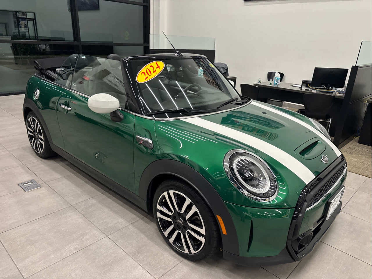 2024 MINI CONVERTIBLE Cooper S FWD