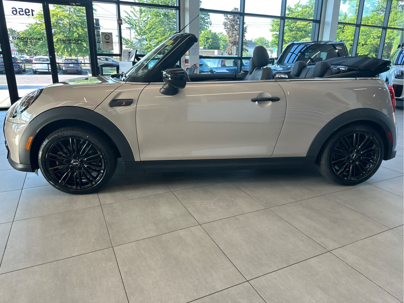 2023 MINI CONVERTIBLE Cooper S FWD