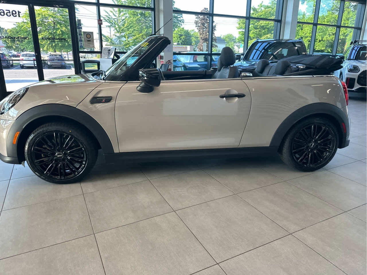 2023 MINI CONVERTIBLE Cooper S FWD