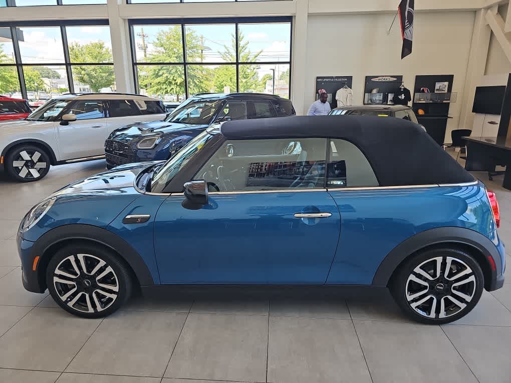 2022 MINI CONVERTIBLE Cooper S FWD
