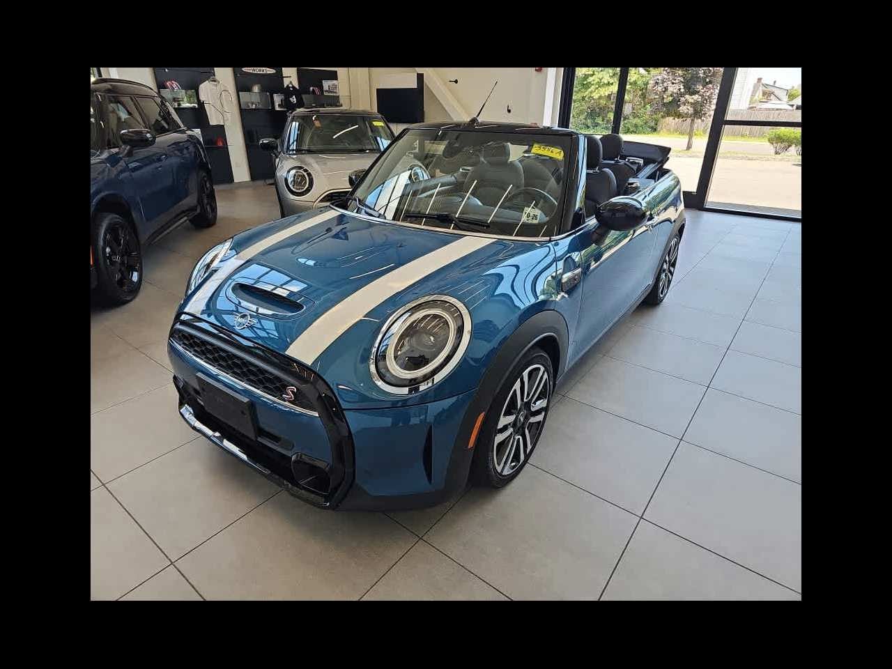 2022 MINI CONVERTIBLE Cooper S FWD
