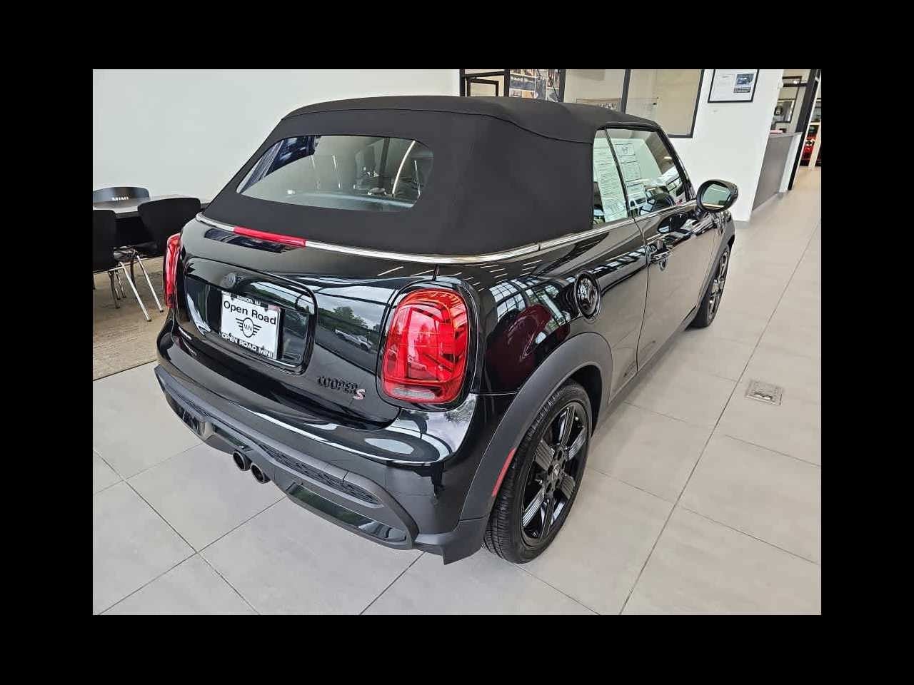 2024 MINI CONVERTIBLE Cooper S FWD