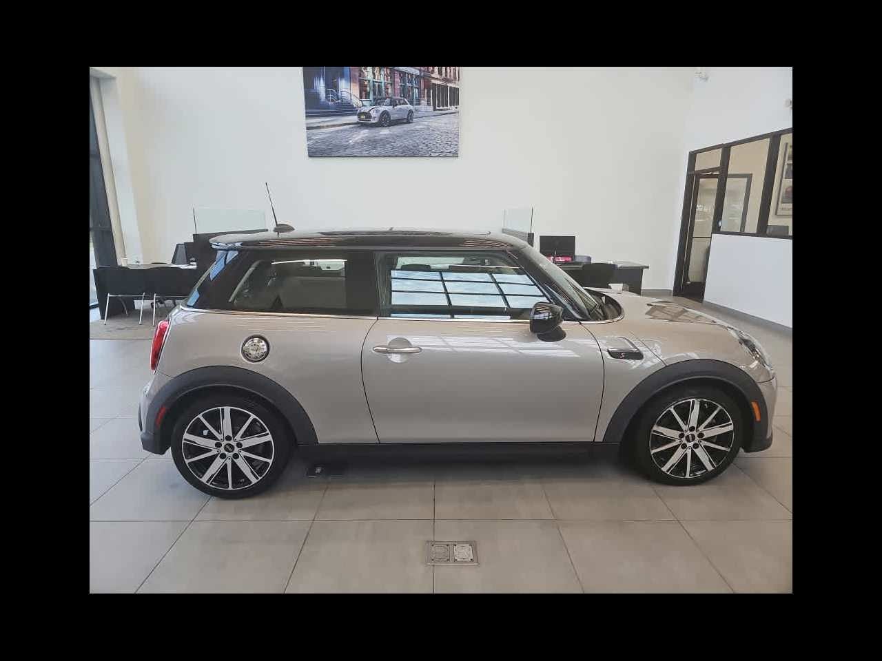 2022 MINI HARDTOP 2 DOOR Cooper S FWD