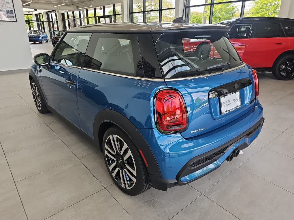 2024 MINI HARDTOP 2 DOOR Cooper S FWD