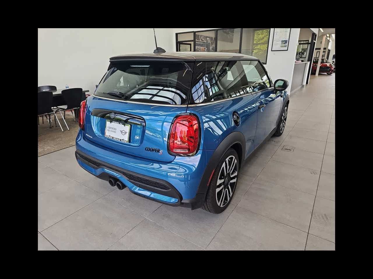 2024 MINI HARDTOP 2 DOOR Cooper S FWD