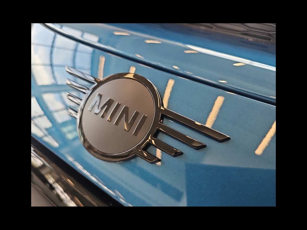 2024 MINI HARDTOP 2 DOOR Cooper S FWD