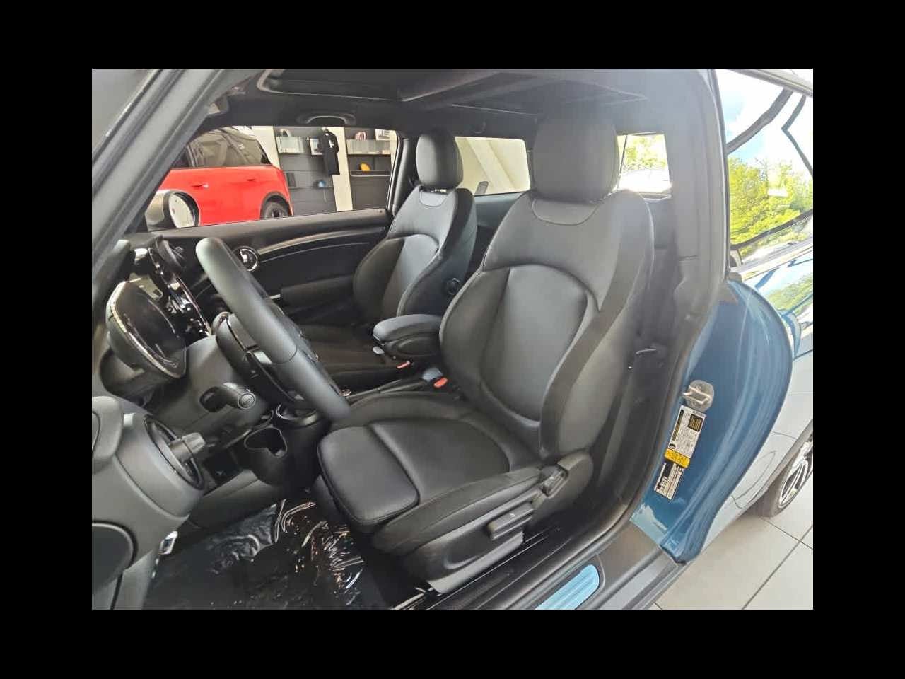 2024 MINI HARDTOP 2 DOOR Cooper S FWD