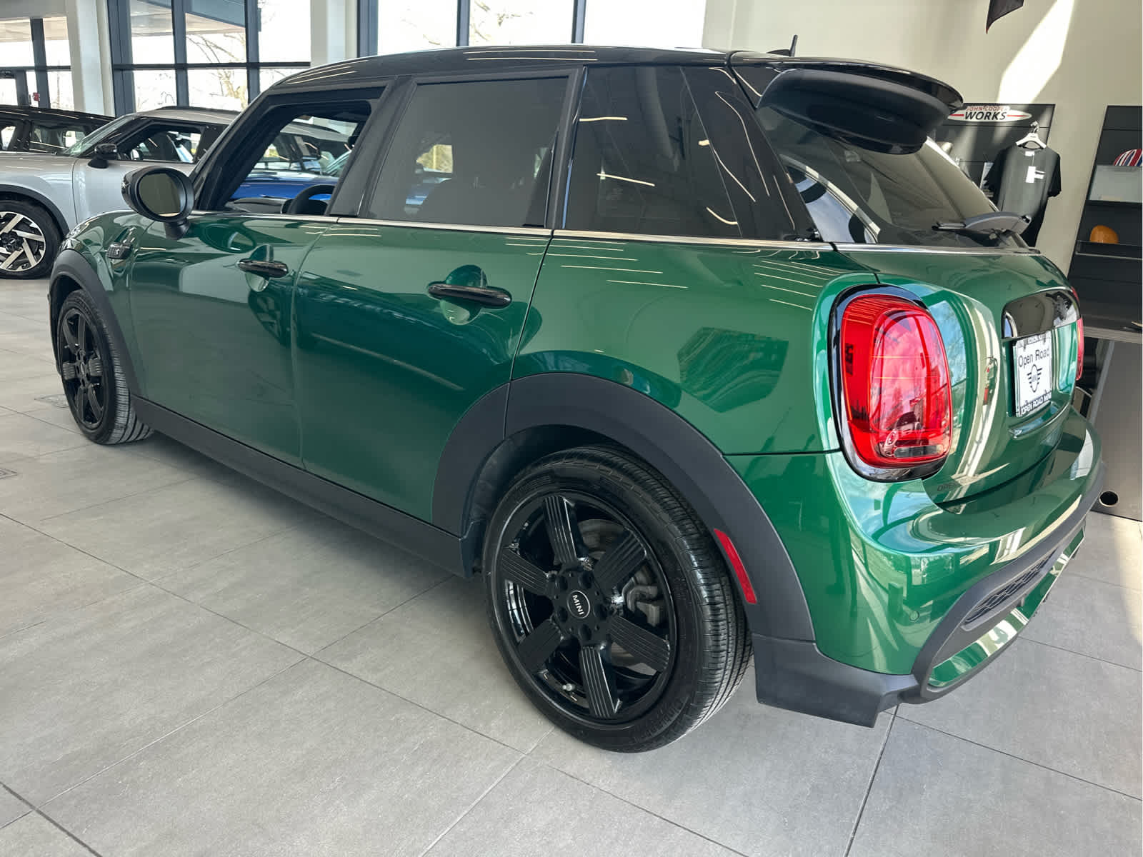 2024 MINI HARDTOP 4 DOOR Cooper S FWD