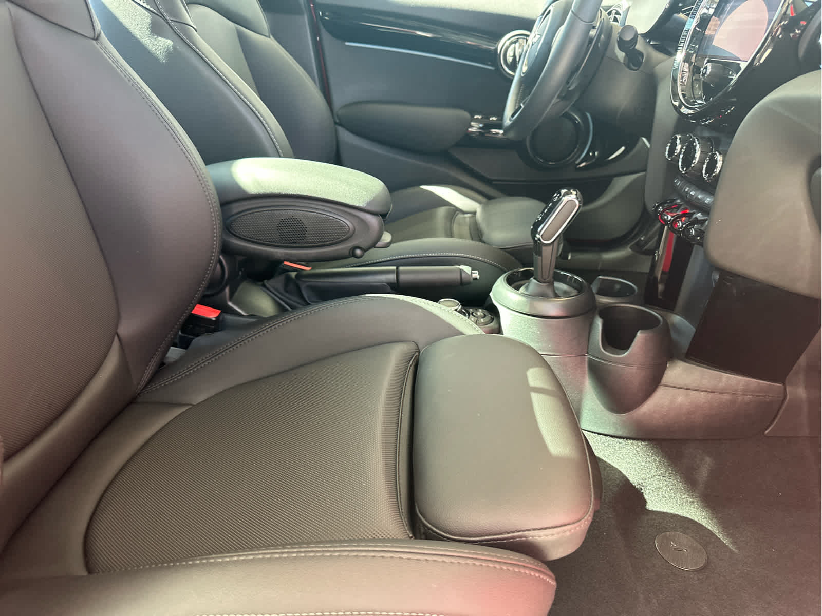 2024 MINI HARDTOP 4 DOOR Cooper S FWD