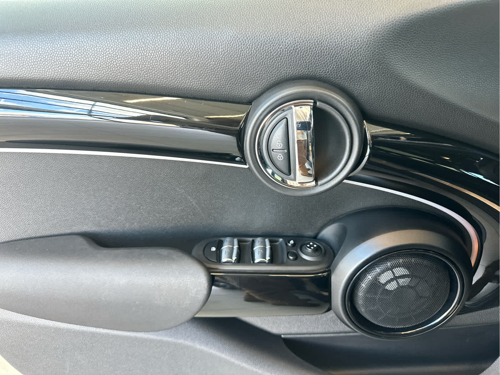 2022 MINI HARDTOP 4 DOOR Cooper S FWD