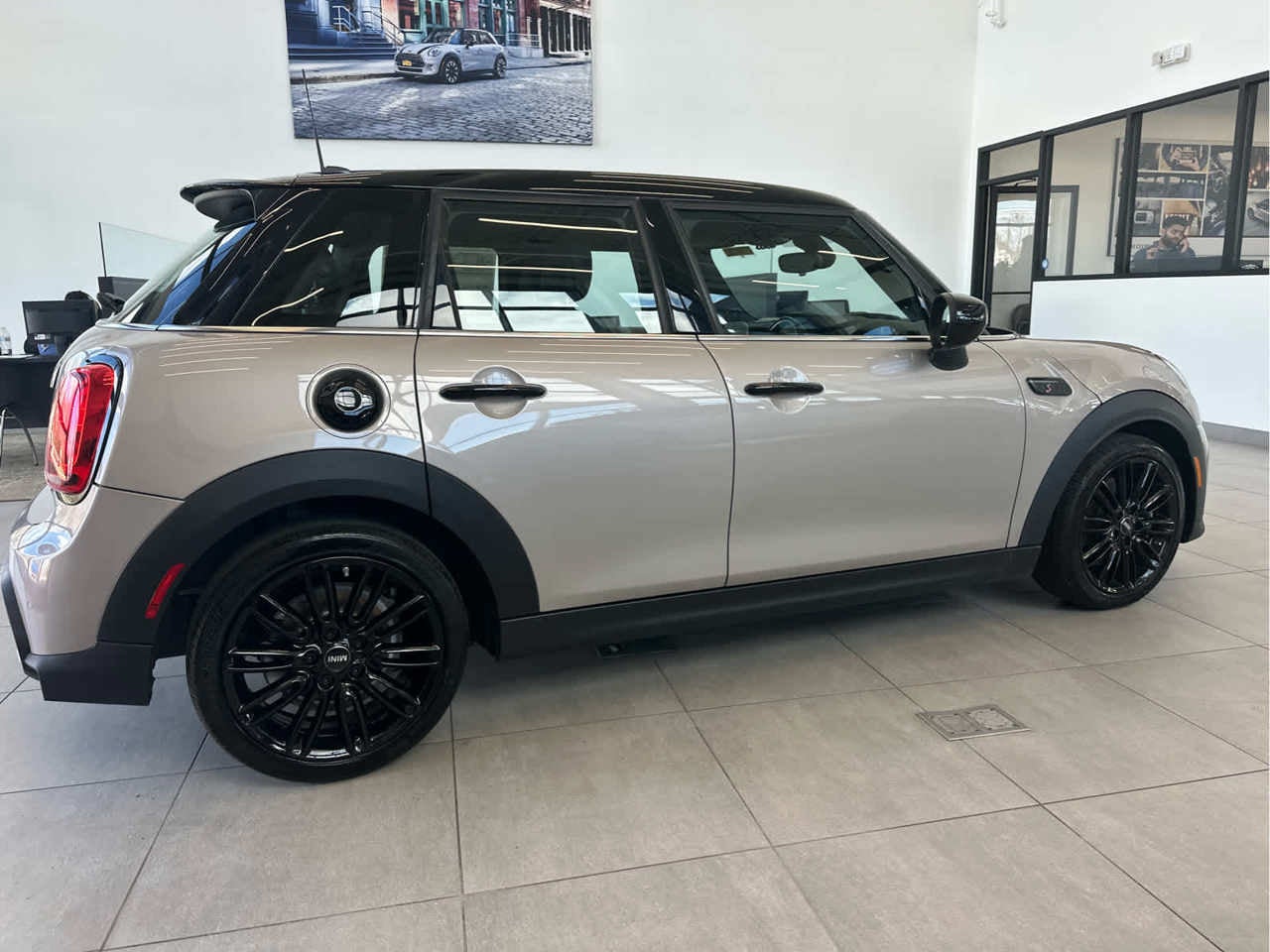2022 MINI HARDTOP 4 DOOR Cooper S FWD