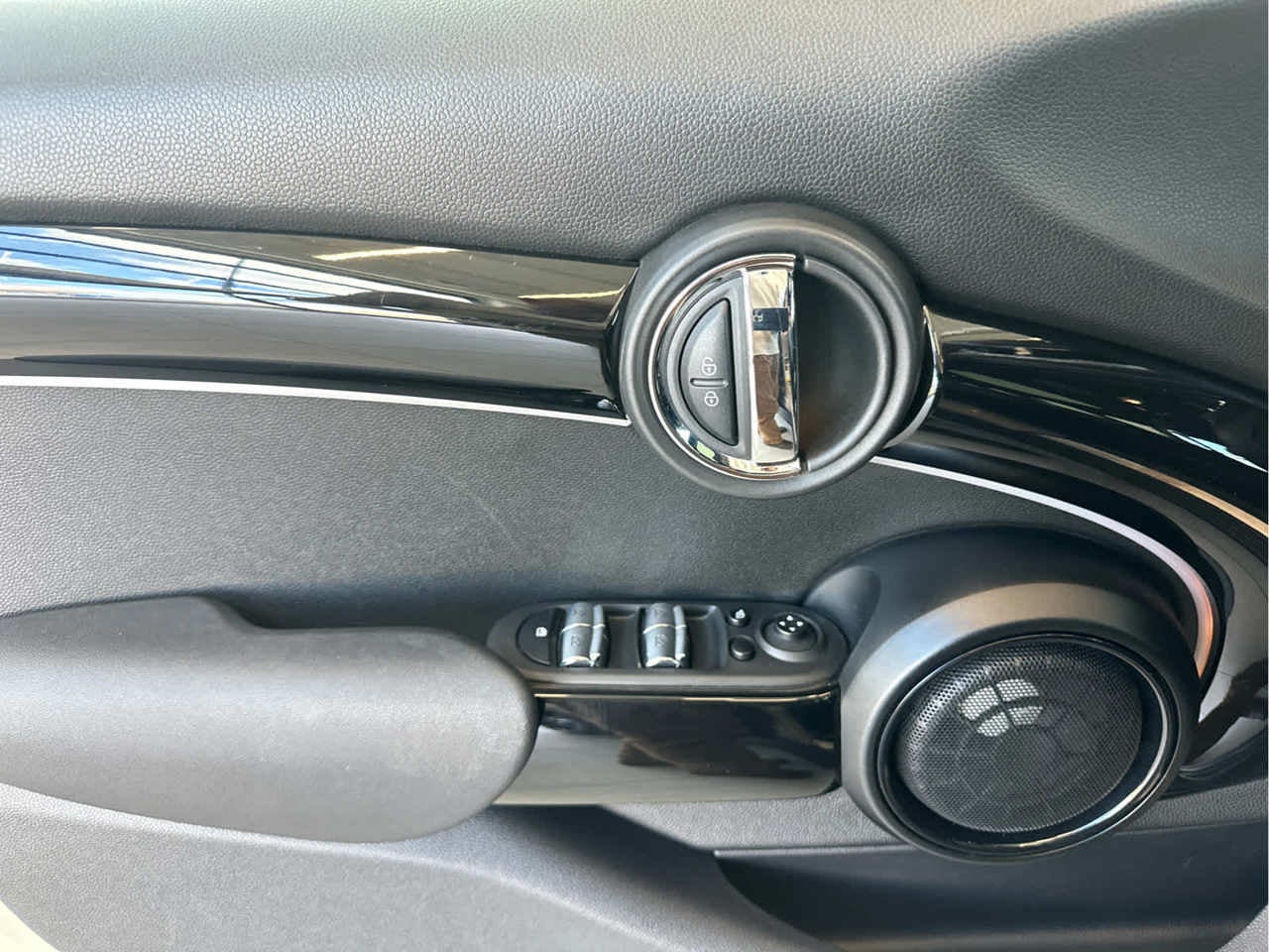 2022 MINI HARDTOP 4 DOOR Cooper S FWD