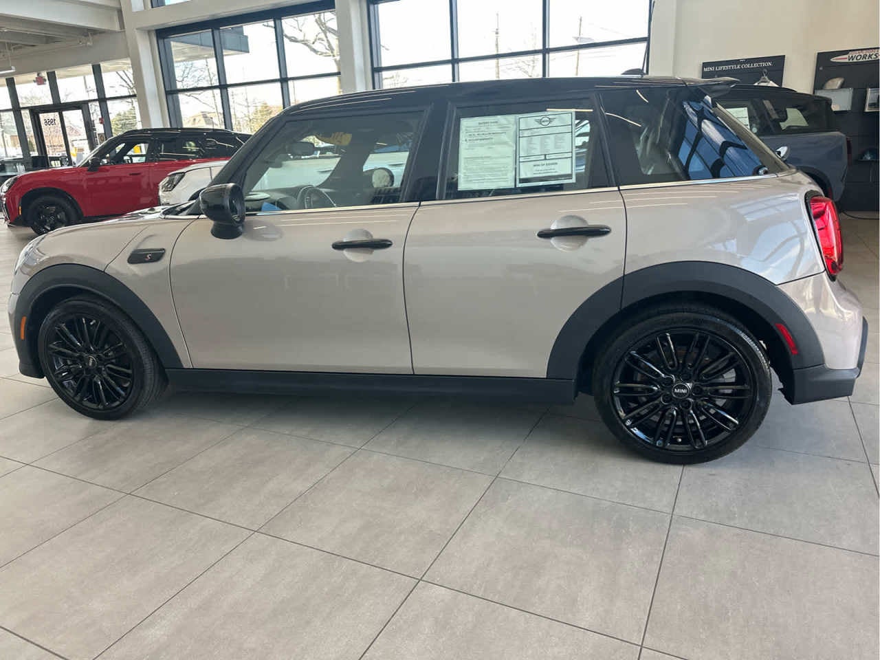 2022 MINI HARDTOP 4 DOOR Cooper S FWD