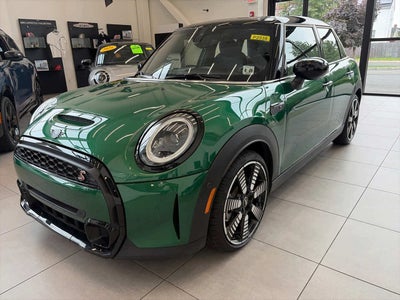 2024 MINI HARDTOP 4 DOOR Cooper S FWD