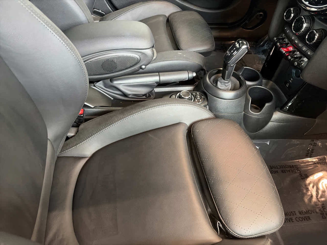 2024 MINI HARDTOP 4 DOOR Cooper S FWD