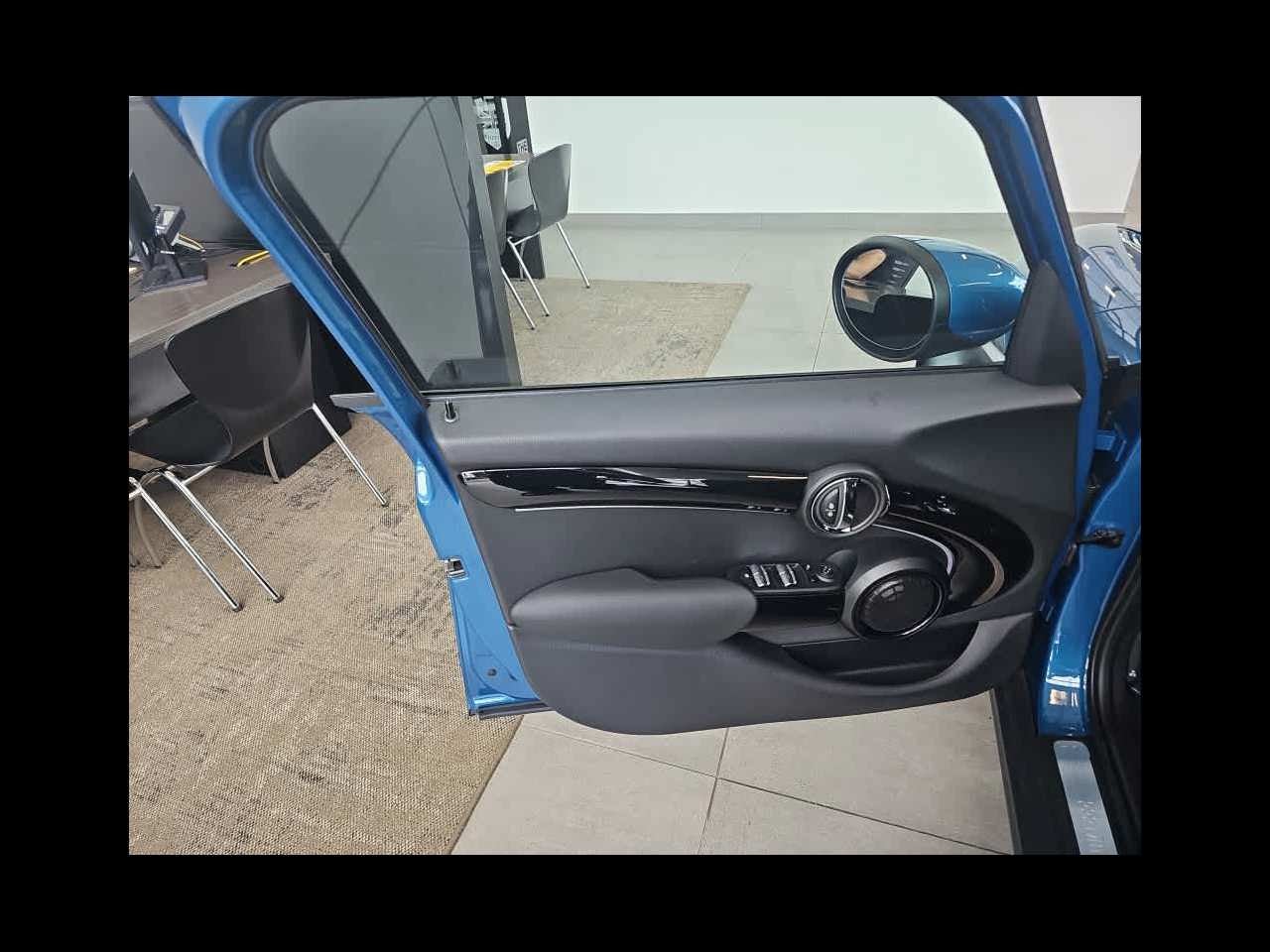 2024 MINI HARDTOP 4 DOOR Cooper S FWD