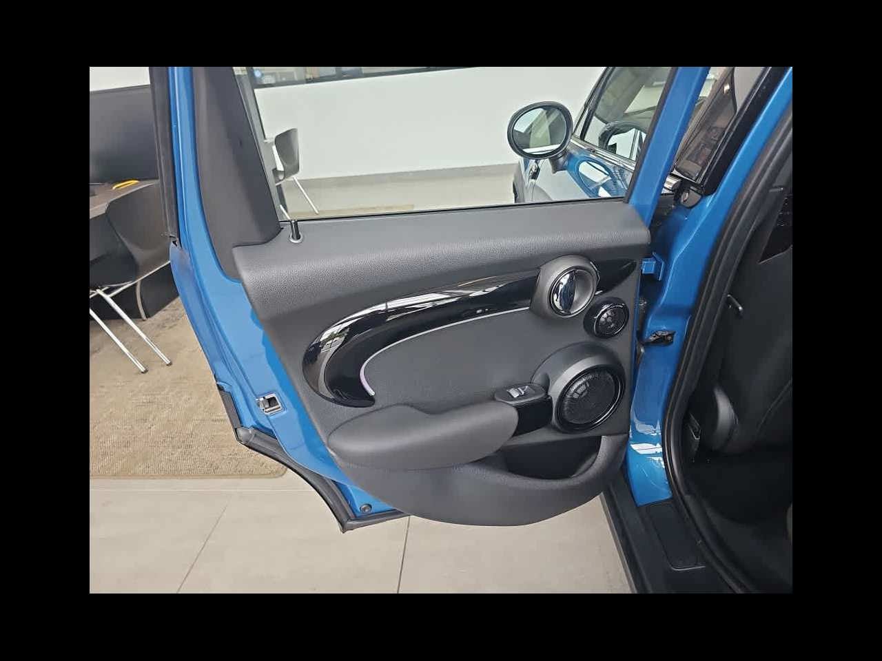 2024 MINI HARDTOP 4 DOOR Cooper S FWD