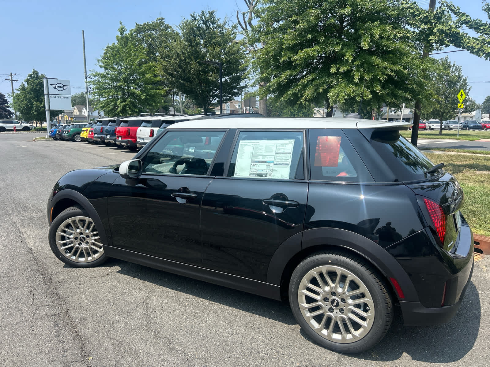 2025 MINI HARDTOP 4 DOOR SIGNATURE PLUS