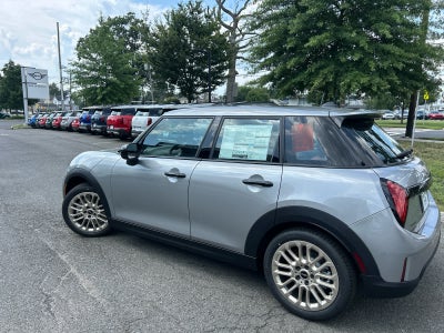 2025 MINI HARDTOP 4 DOOR SIGNATURE PLUS