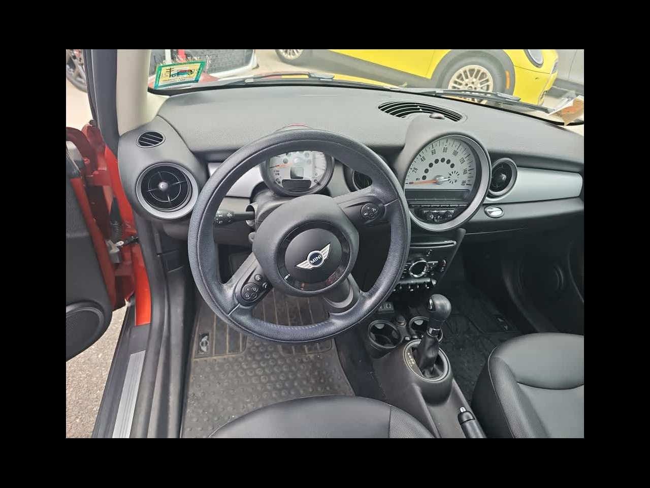 2013 MINI HARDTOP 2 DOOR 2dr Cpe