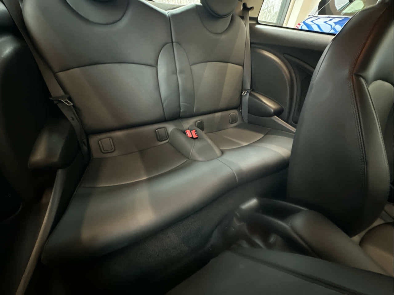 2012 MINI HARDTOP 2 DOOR 2dr Cpe S