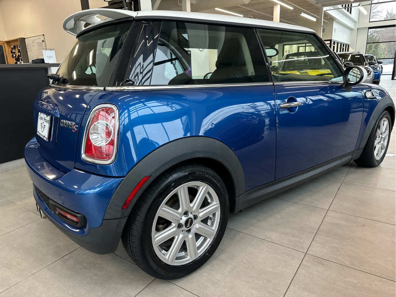 2012 MINI HARDTOP 2 DOOR 2dr Cpe S