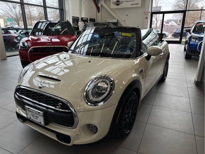 2020 MINI CONVERTIBLE SIGNATURE