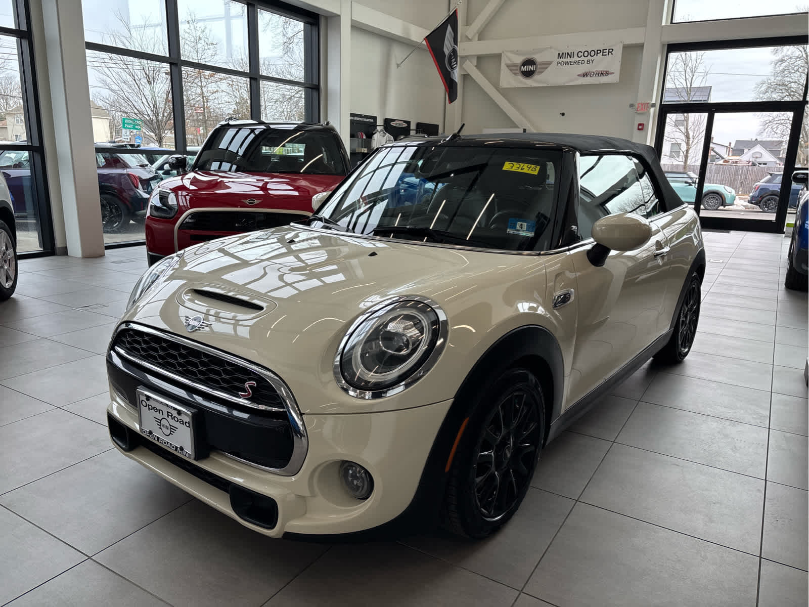 2020 MINI CONVERTIBLE SIGNATURE
