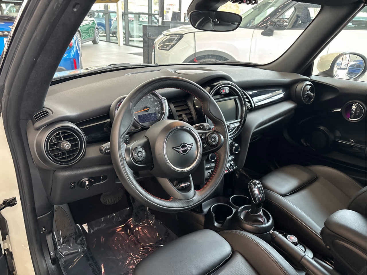2020 MINI CONVERTIBLE SIGNATURE